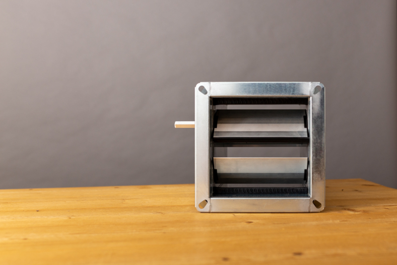 Enkelwandige 400x700mm VAV klasse C met opgebouwde en ingestelde Belimo 0-10v VAV naregeling