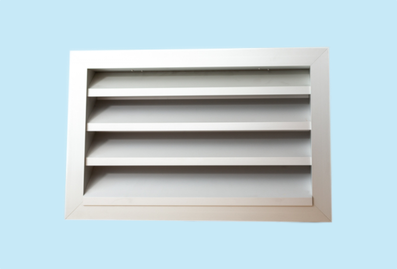 Aluminium buitenluchtrooster  1000x1000mm met grote lamellen, vogelgaas en schroefgaten