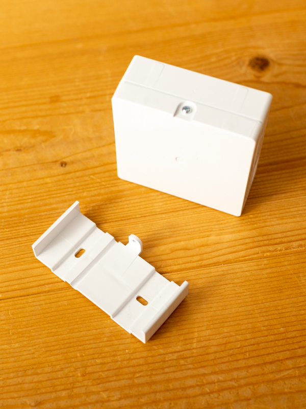 Vision CO2 monitor met data logging, temperatuur en RV weergave op het display - Standaard geleverd met wandbeugel
