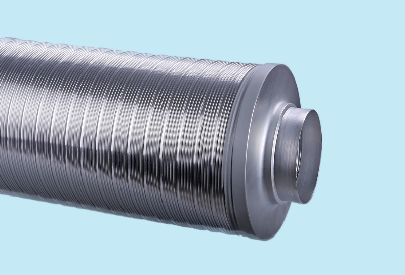 Flexibele geluiddemper Ø100mm met een lengte van 1000mm, 25mm isolatie en dubbele lip afdichting
